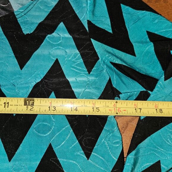 Agenda Women’s Chevron Jacquard 3/4 Sleeve Top M | Multicolor Stretch Knit - Picture 6 of 7